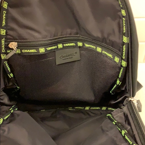 Chanel Sport Line *pristine* backpack - Picture 5 of 8